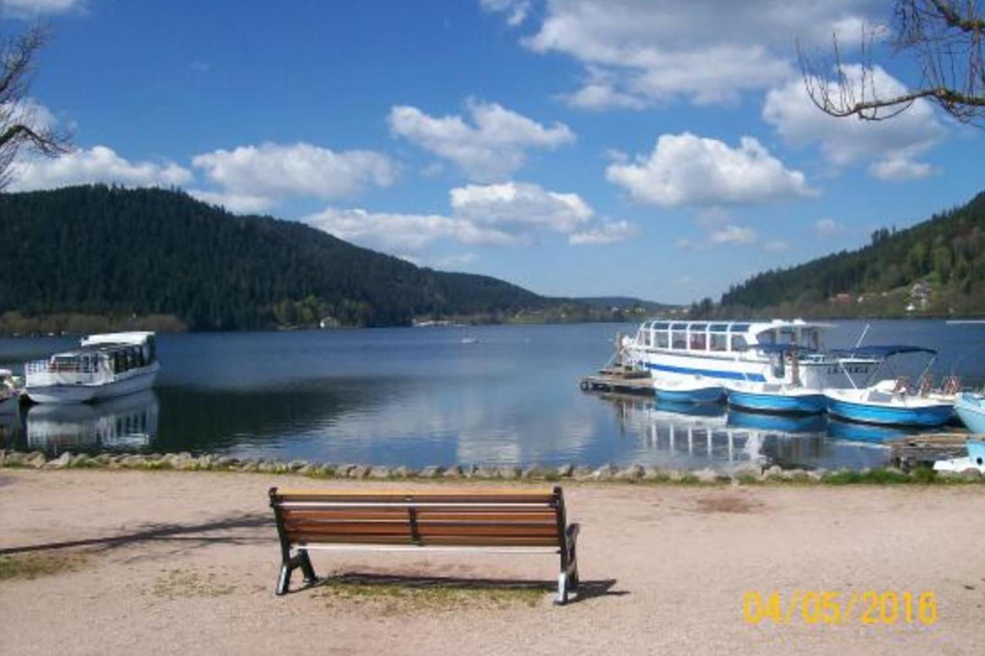 House With Terrace Near The Lake Gerardmer Exterior photo
